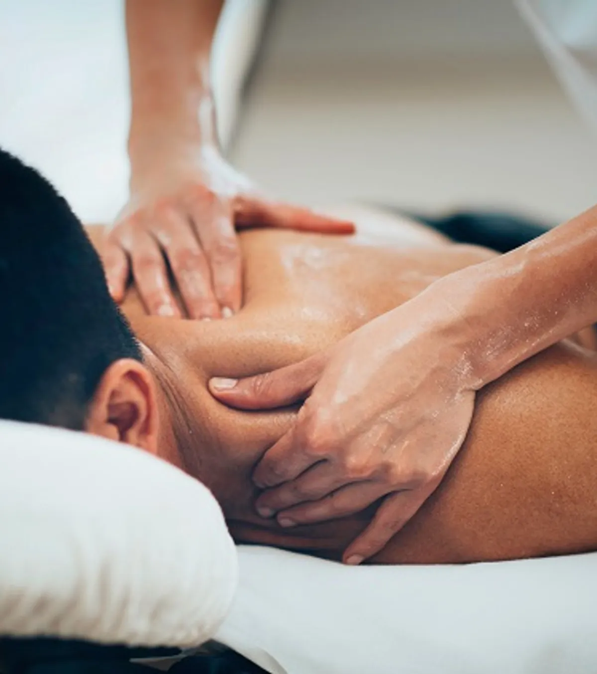 Deep tissue massage therapy